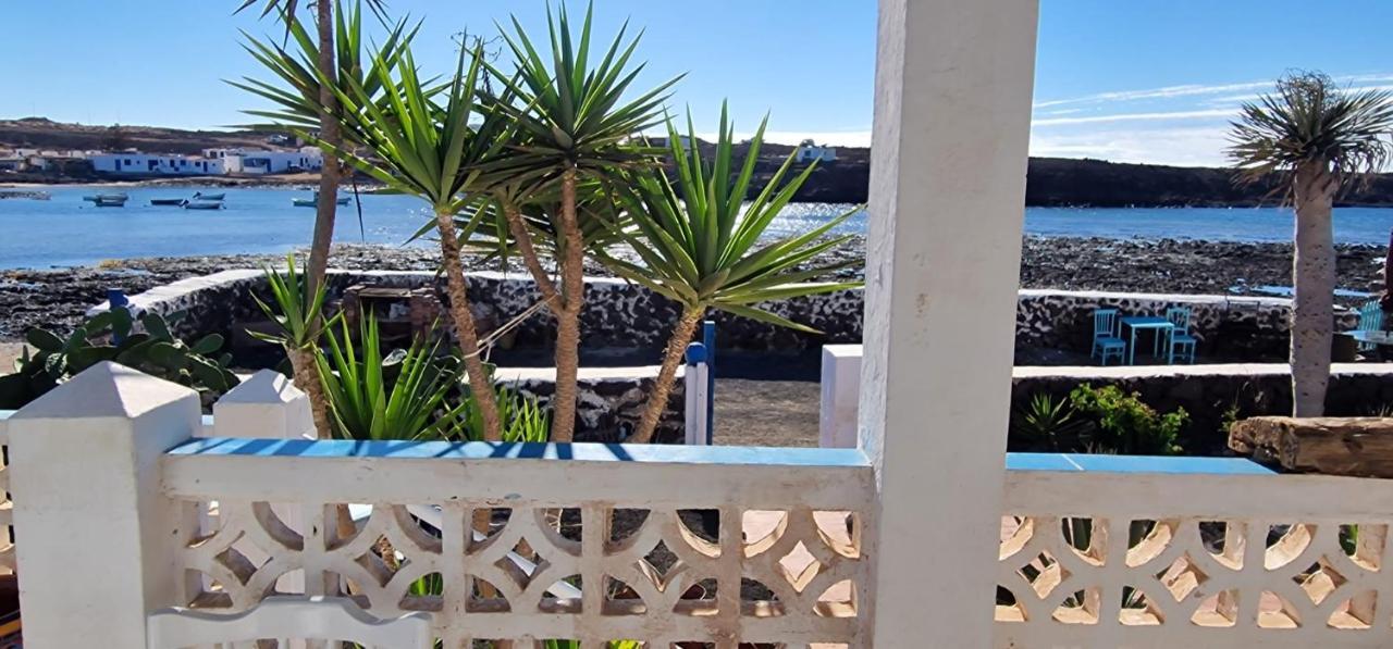Beachfront Two Bedrooms House Casa Toral Majanicho Exterior foto