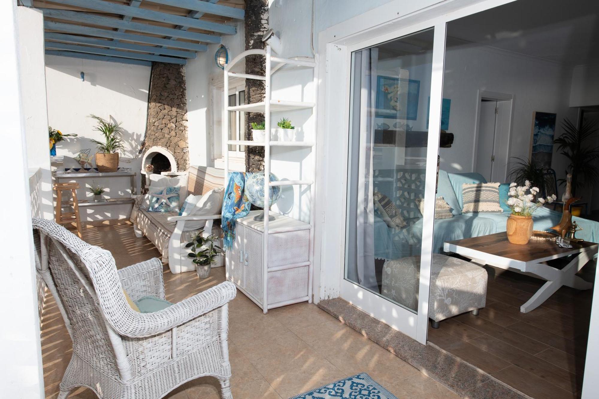 Beachfront Two Bedrooms House Casa Toral Majanicho Exterior foto