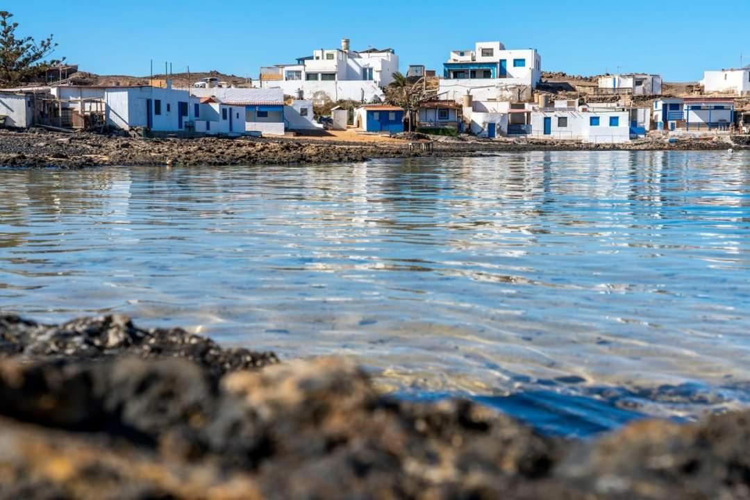 Beachfront Two Bedrooms House Casa Toral Majanicho Exterior foto